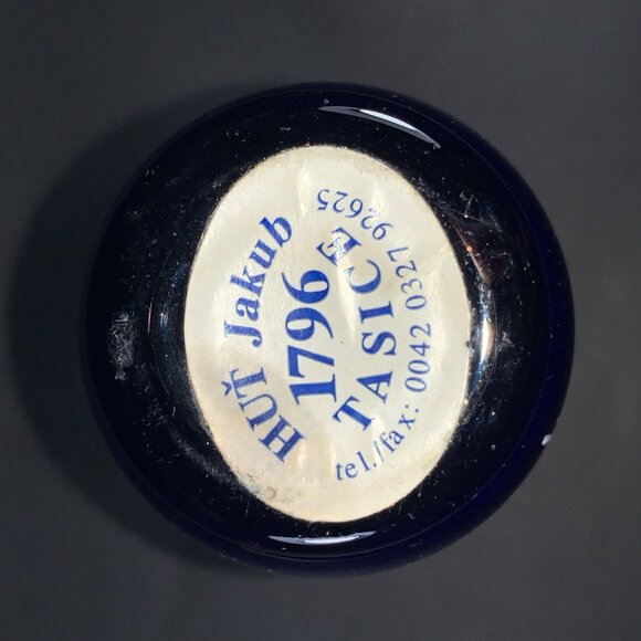 Vintage 3.5” Cobalt Blue Glass Bud Vase Raised Hand‑Painted Flowers Czech Rep. - Picture 7 of 7